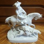 Фарфоровые и бронзовые статуэтки ссср. чехословакия. китай.