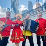 Русский тенор сергей брянский и дуэт баянистов на праздник.